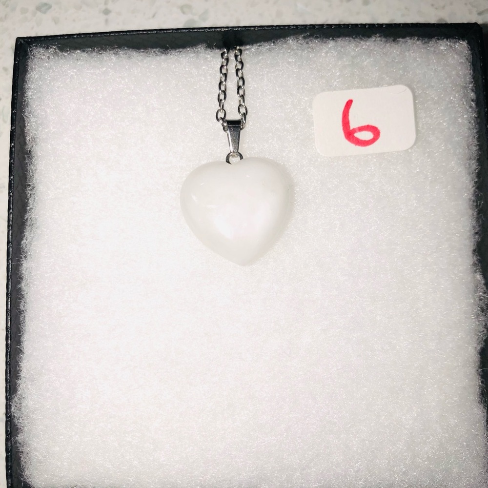 Heart 🍒💣Gemstone Pendant Necklace - Assorted Colors - Picture 8 of 17